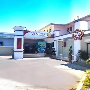 Hotel Subic Bay Venezia, Olongapo