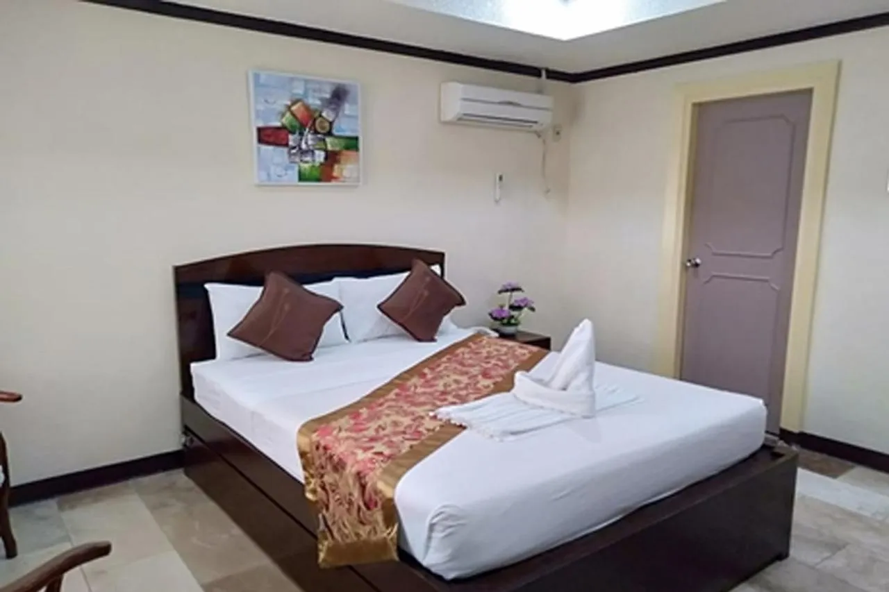 Suzuki Beach Hotel Inc Olongapo